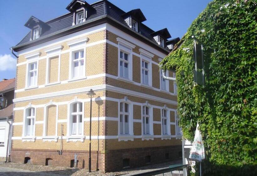 استودیوی استاندارد, Brauhaus Und Pension Babben