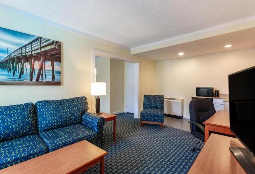 سوییت, Ramada By Wyndham Virginia Beach