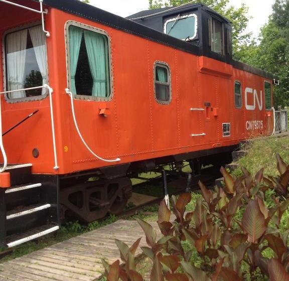 带2个卧室的套房, Train Station Inn