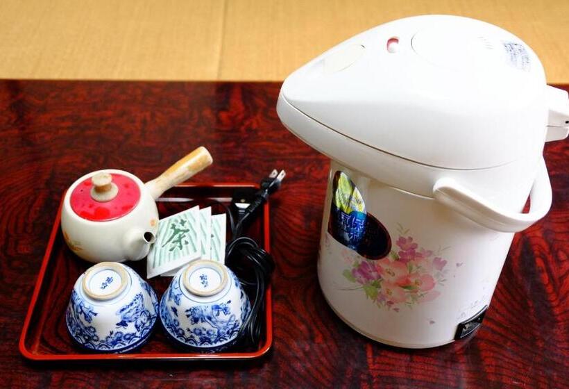 اتاق استاندارد با چشم‌انداز کوهستان, Plaza Inn Kawaguchiko