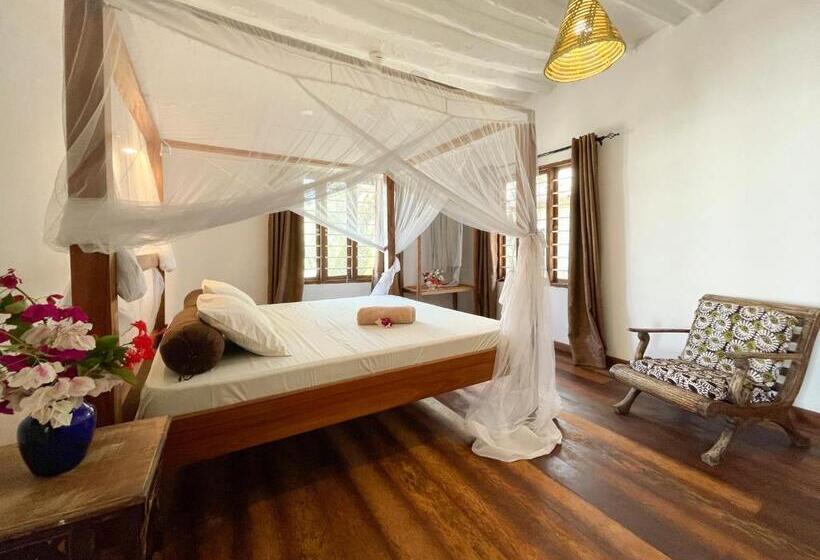 Quarto Estandar, Meliks