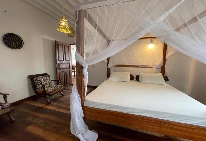 Quarto Estandar, Meliks