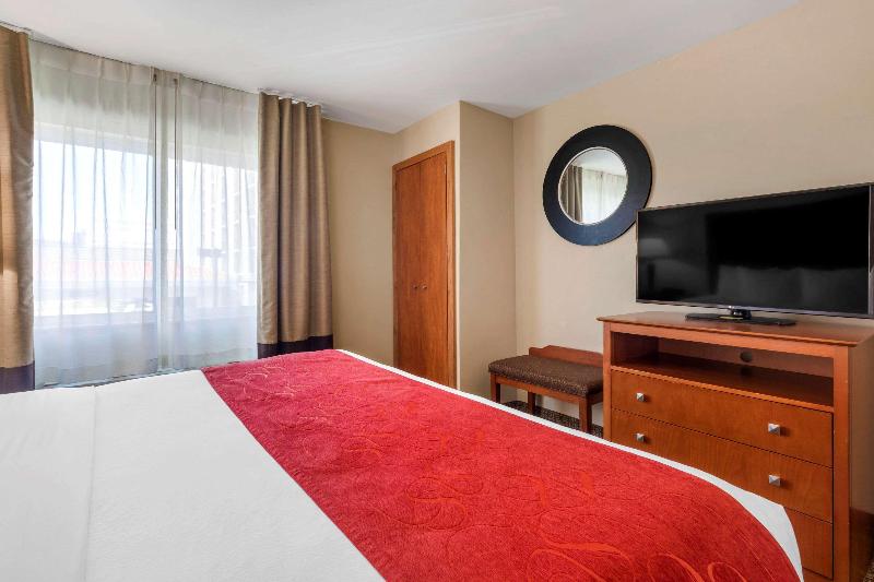 套房, Comfort Suites North Dallas