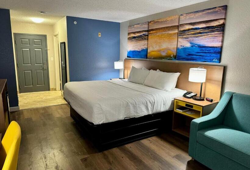 Номер Стандарт Кровать Кинг Адаптированный для Инвалидов, Days Inn By Wyndham Sarasota I75