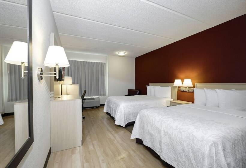 חדר דלוקס, Red Roof Inn Plus + Gainesville