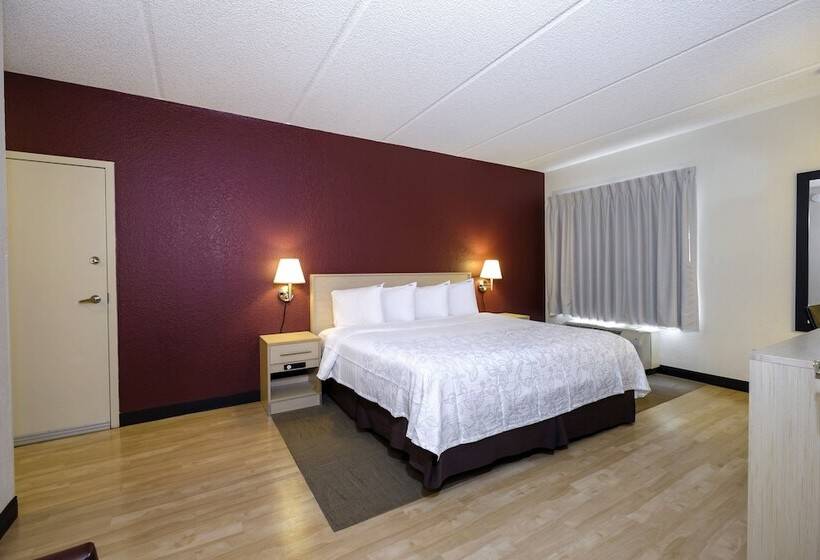 סוויטה מותאמת לאדם עם מוגבלויות, Red Roof Inn Plus + Gainesville