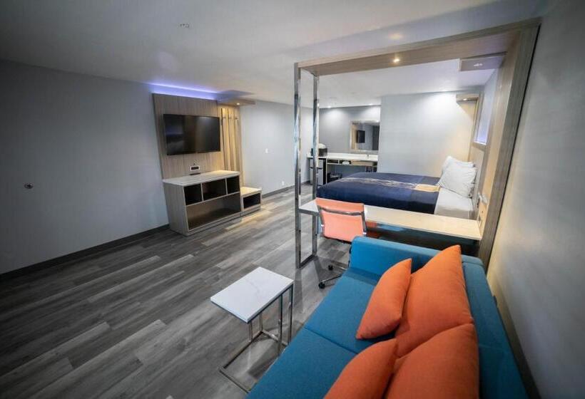 Номер Deluxe Кровать Кинг, Travelodge By Wyndham Whittier