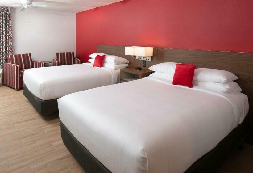 חדר סטנדרט נוף לבריכה, Red Lion Hotel Orlando Lake Buena Vista South  Near Disney