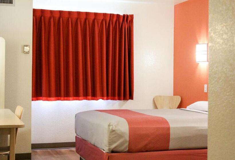 Номер Стандарт, Motel 6 Fort Lupton, Co