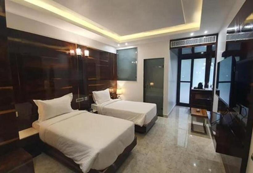 سوییت, Fabhotel Prime The Daffodils