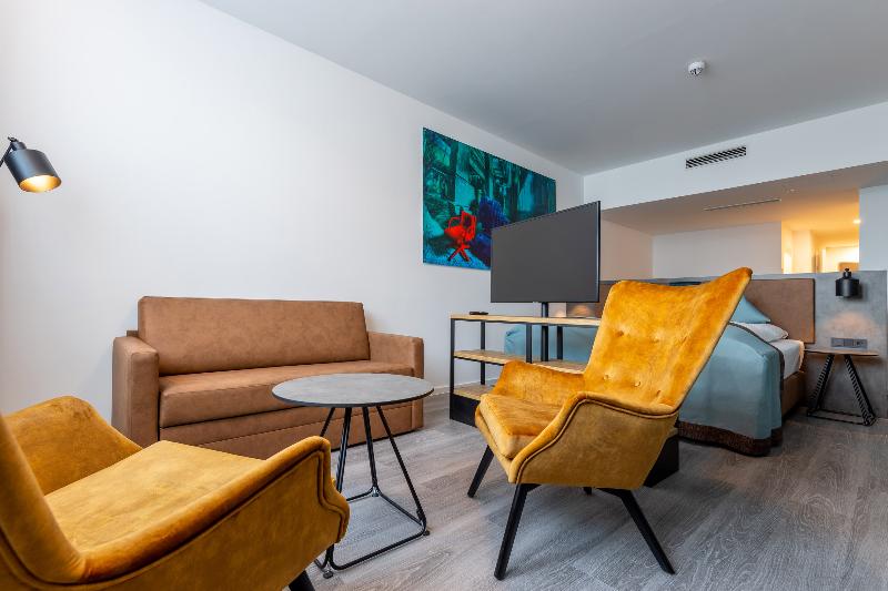 Perhehuone, Trip Inn Hotel & Suites Essen