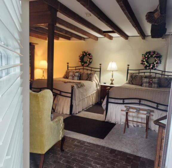 정원 전망 4인용 스탠다드 룸, The Richard Johnston Inn & 1890 Caroline House