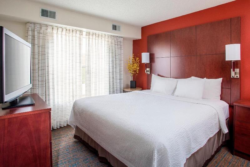 استودیو استاندارد با تخت کینگ, Residence Inn Topeka