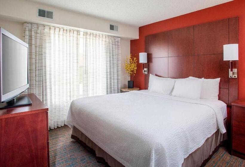 سوئیت با تخت بزرگ, Residence Inn Topeka