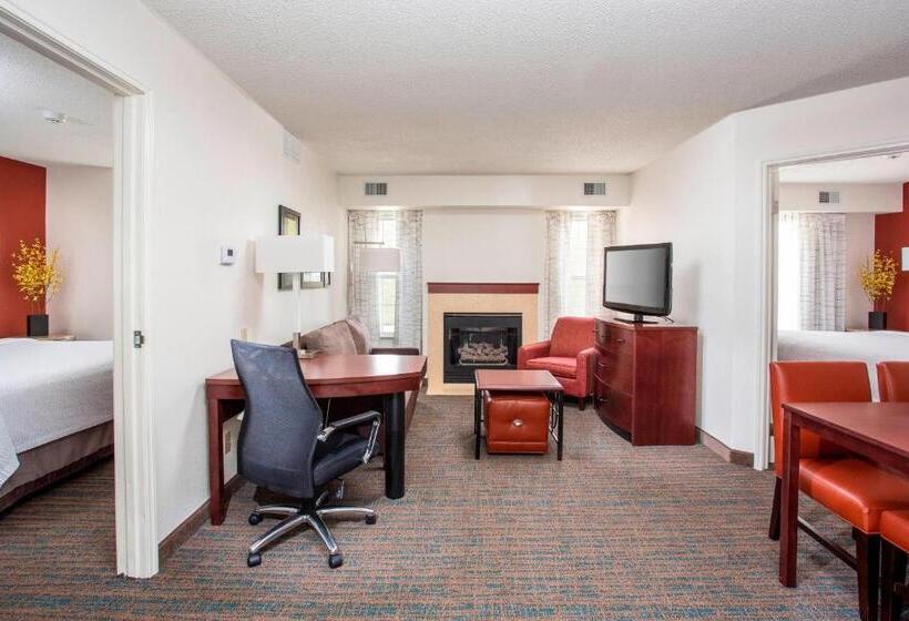 سوئیت 2 خوابه, Residence Inn Topeka