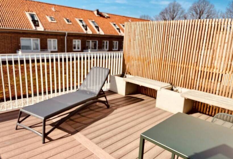 Deluxe Szoba Terasszal, Fritiden Hotell & Kongress
