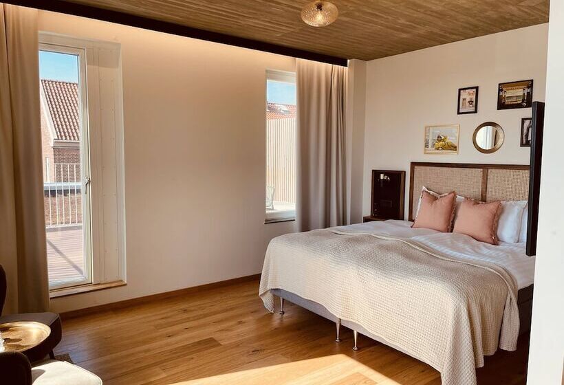Deluxe Szoba Terasszal, Fritiden Hotell & Kongress