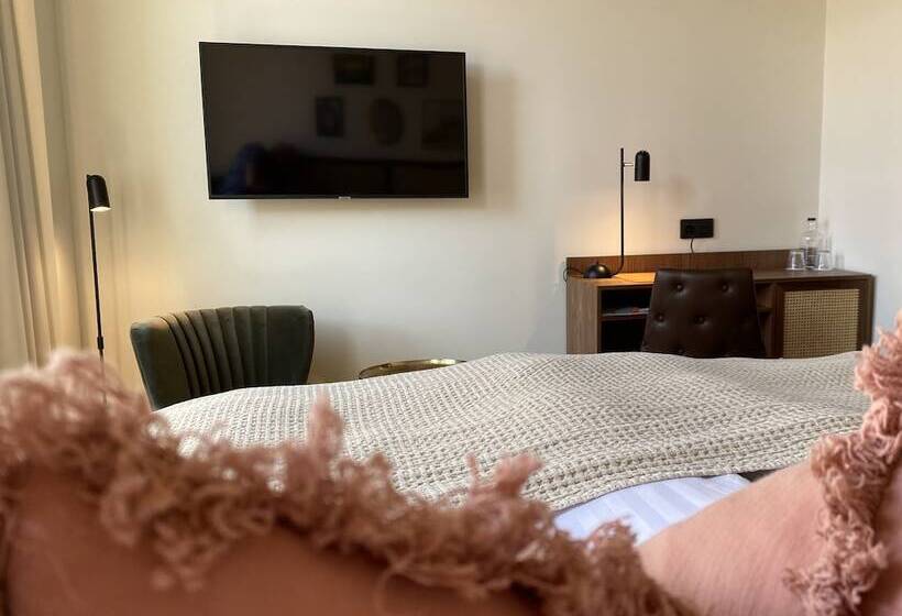 Standard Szoba Terasszal, Fritiden Hotell & Kongress