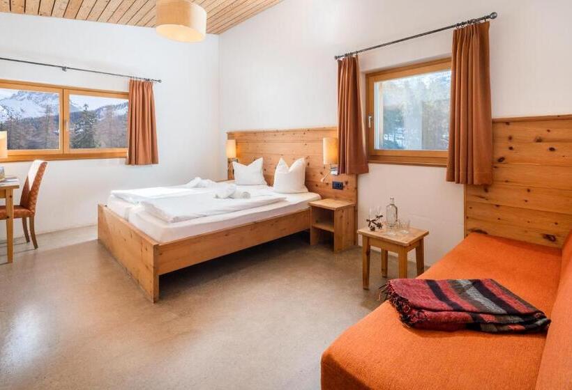 اتاق استاندارد, Reitstall Und Saloon San Jon