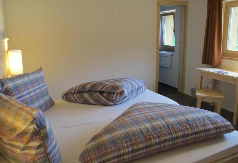 اتاق استاندارد سه نفره, Reitstall Und Saloon San Jon