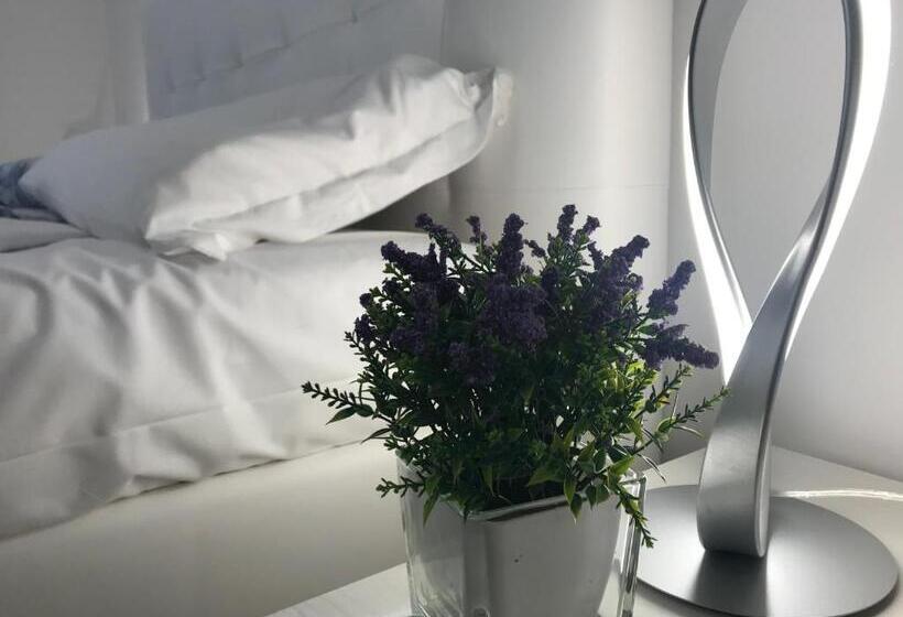 片側に海が見えるデラックスルーム, B&b Home Sweet Home   Affitti Brevi Italia