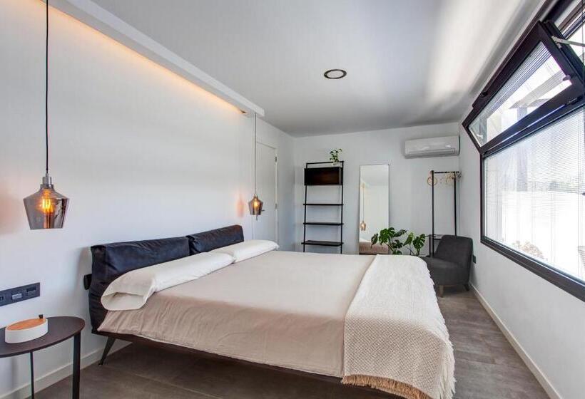 Полулюкс Одноместный с Террасой, Mana Ecoretreat