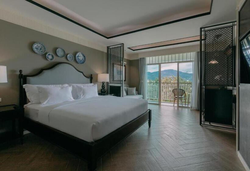 اتاق لوکس با چشم‌انداز استخر, Marina Gallery Resort Kacha Kalim Bay   Sha Plus