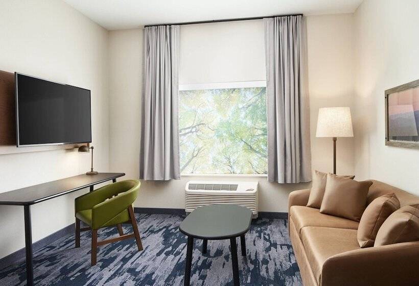 스위트, Fairfield Inn & Suites Tampa Riverview