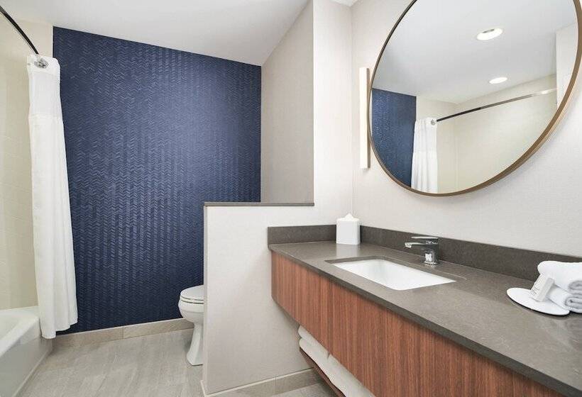 스위트, Fairfield Inn & Suites Tampa Riverview
