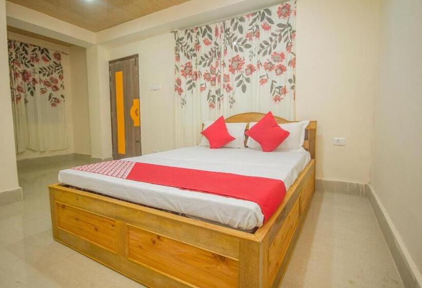 اتاق لوکس سه تخته, Oyo 67708 Brikcha Mukhia Home Stay