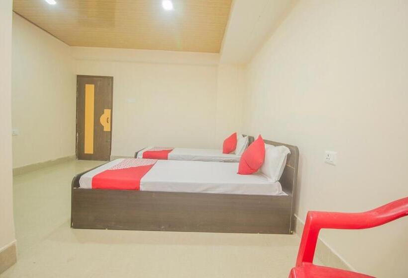 اتاق لوکس سه تخته, Oyo 67708 Brikcha Mukhia Home Stay