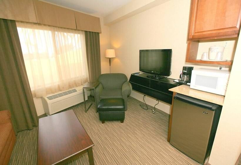스위트, Holiday Inn Express San Diego South   Chula Vista, An Ihg