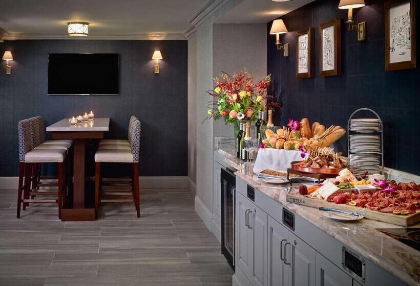 Номер Стандарт, The Royal Sonesta New Orleans