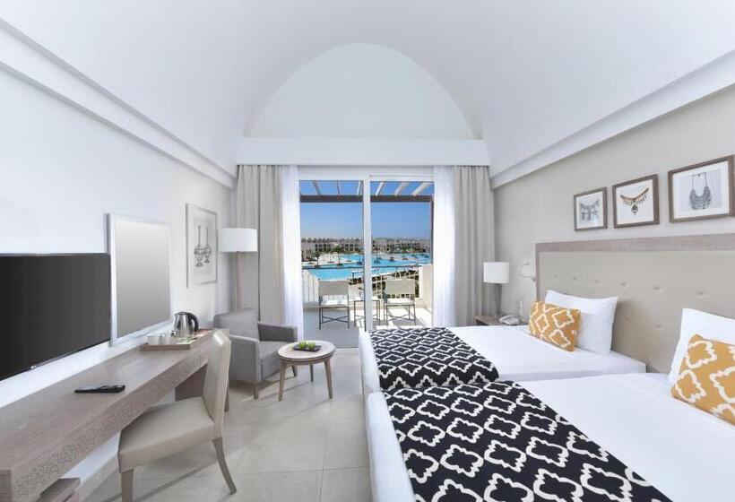 اتاق سوپریور با چشم‌انداز استخر, Steigenberger Resort Alaya Marsa Alam   Red Sea   Adults Friendly 16 Years Plus