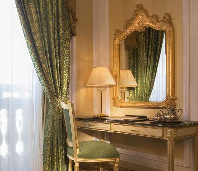 اتاق خانوادگی, Boeira Garden Hotel Porto Gaia, Curio Collection By Hilton