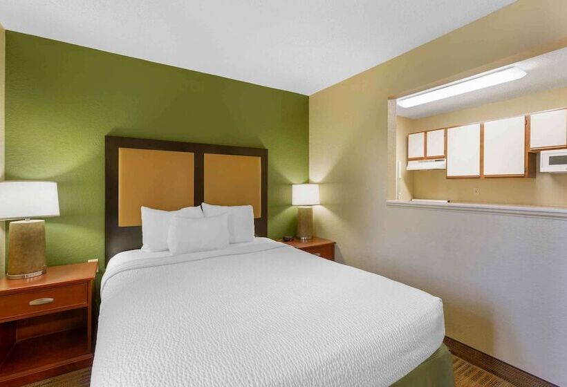 Студия Deluxe, Extended Stay America Suites  Toledo  Maumee