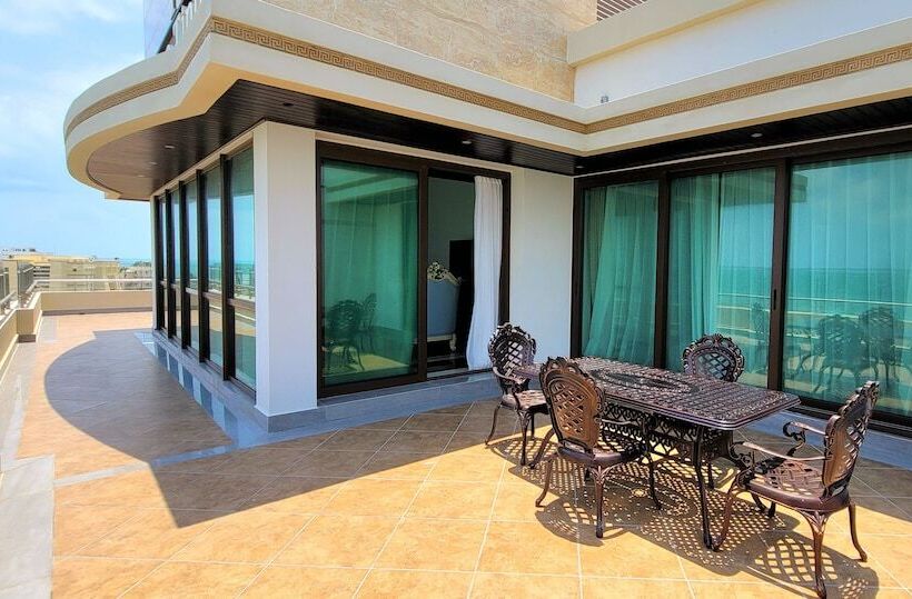 Люкс Deluxe Вид на Море, Golden Bay Belize