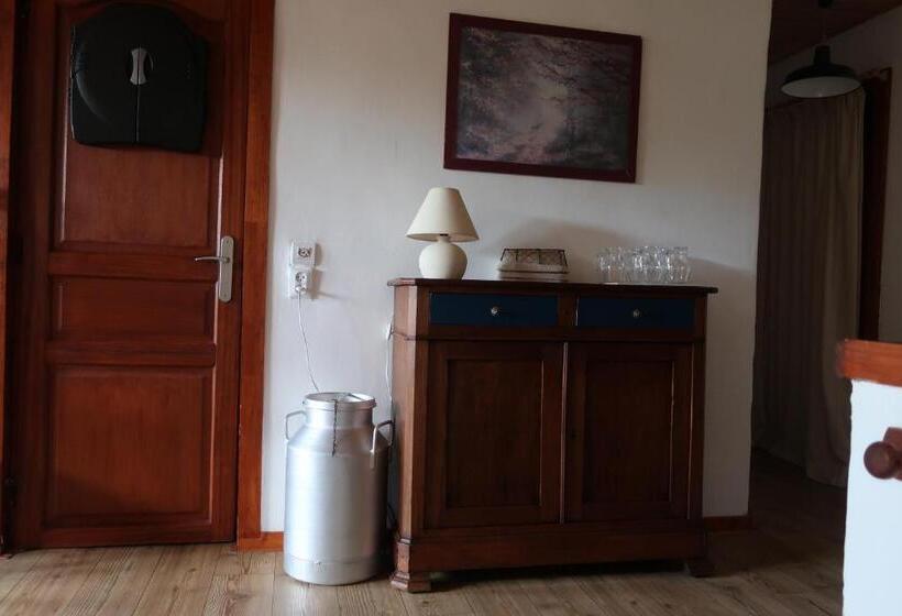 Номер Стандарт, Chambres D Hôtes Le Chêne