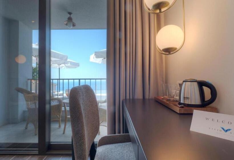 חדר סטנדרט נוף לבריכה, Vivid Blue Serenity Resort
