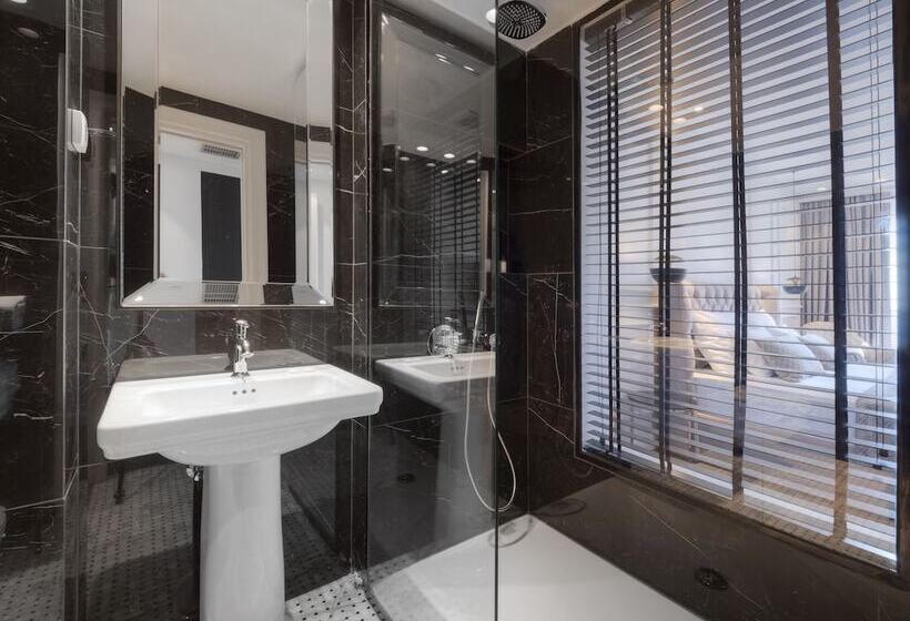 חדר סטנדרט עם מרפסת, Vivid Blue Serenity Resort
