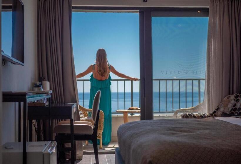 חדר סטנדרט מעבר לחד עם נוף לים, Vivid Blue Serenity Resort