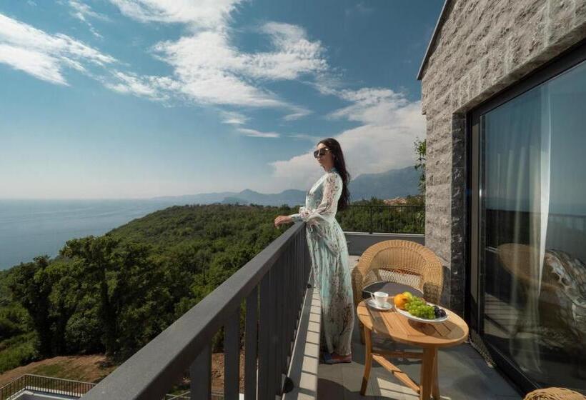 חדר סטנדרט מעבר לחד עם נוף לים, Vivid Blue Serenity Resort
