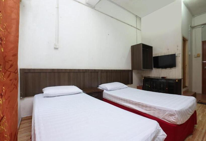 디럭스 룸, Spot On 89755 D&d Budget Inn