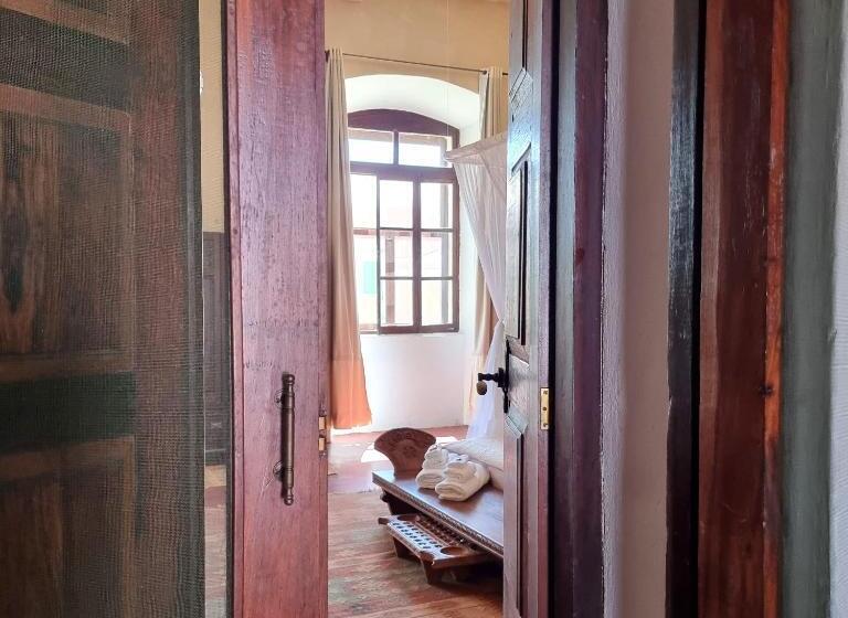 اتاق لوکس با تخت بزرگ, Terraço Das Quitandas Design Accommodation Al