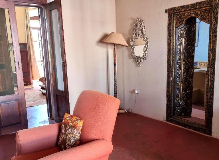 اتاق لوکس با تخت بزرگ, Terraço Das Quitandas Design Accommodation Al