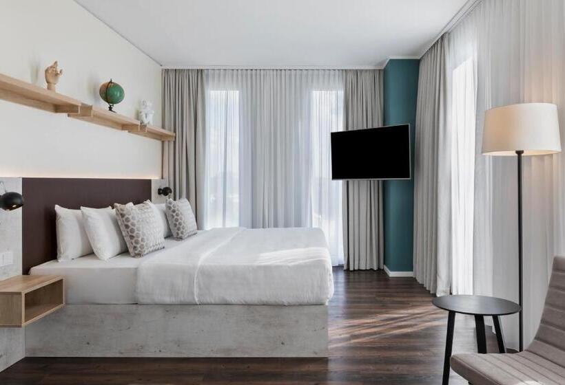 آپارتمان 1 خوابه, Stellaris Apartment