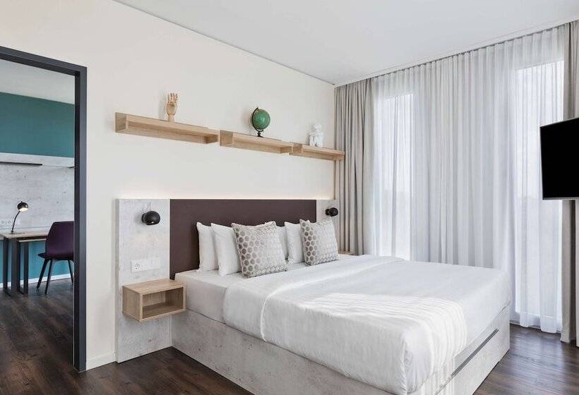 آپارتمان 1 خوابه, Stellaris Apartment