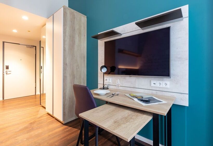 آپارتمان 1 خوابه, Stellaris Apartment