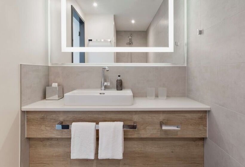 آپارتمان 1 خوابه, Stellaris Apartment