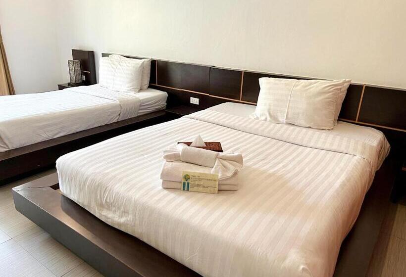 اتاق لوکس با تراس, La Villa Khon Kaen